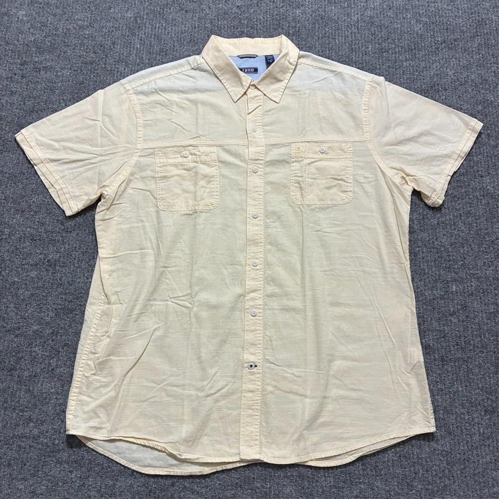 IZOD Mens Button Up Shirt Size XL Yellow Striped‎ Pockets Short Sleeve Cotton